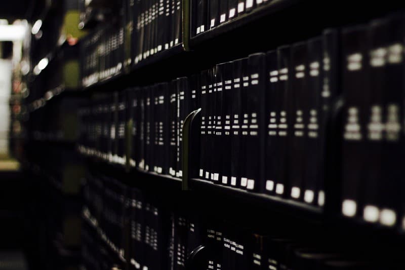 Creating a Stateful Ref Object in React